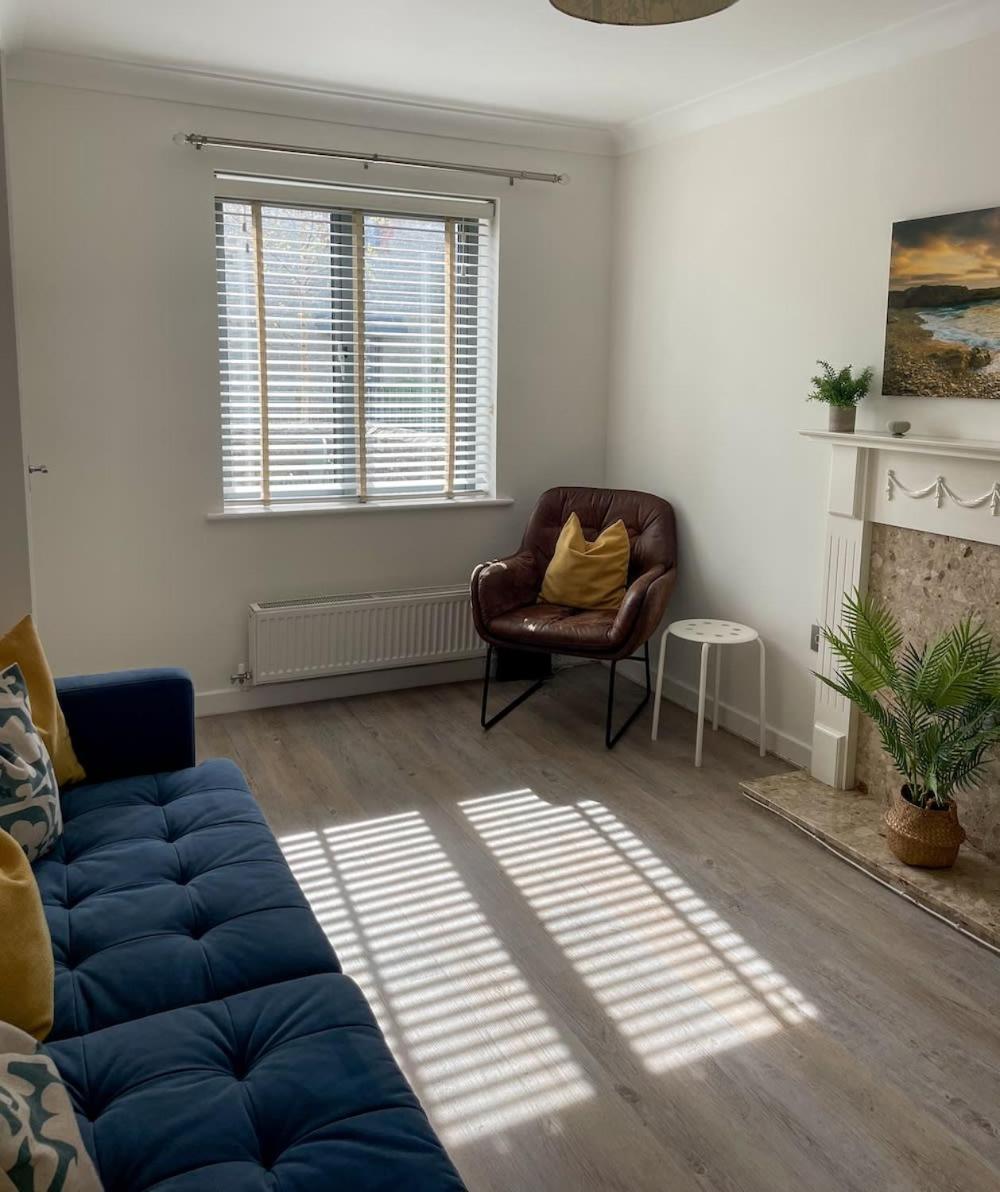 Comfortable Home W Private Parking Charlestown Charlestown  Dış mekan fotoğraf